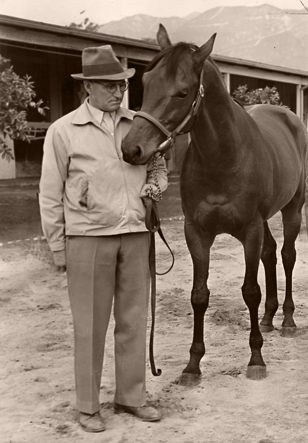 Trainer Tom Smith beside Seabiscuit